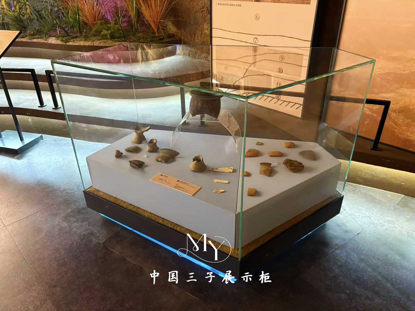 特殊定制異型柜